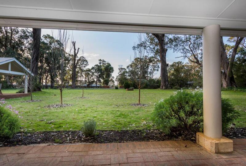 Inn The Tuarts Guest Lodge Busselton Accommodation - Adults Only Esterno foto