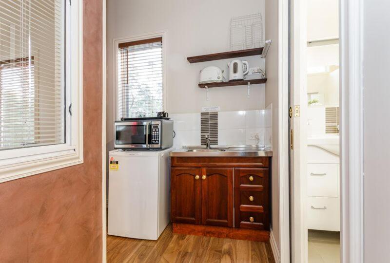 Inn The Tuarts Guest Lodge Busselton Accommodation - Adults Only Esterno foto